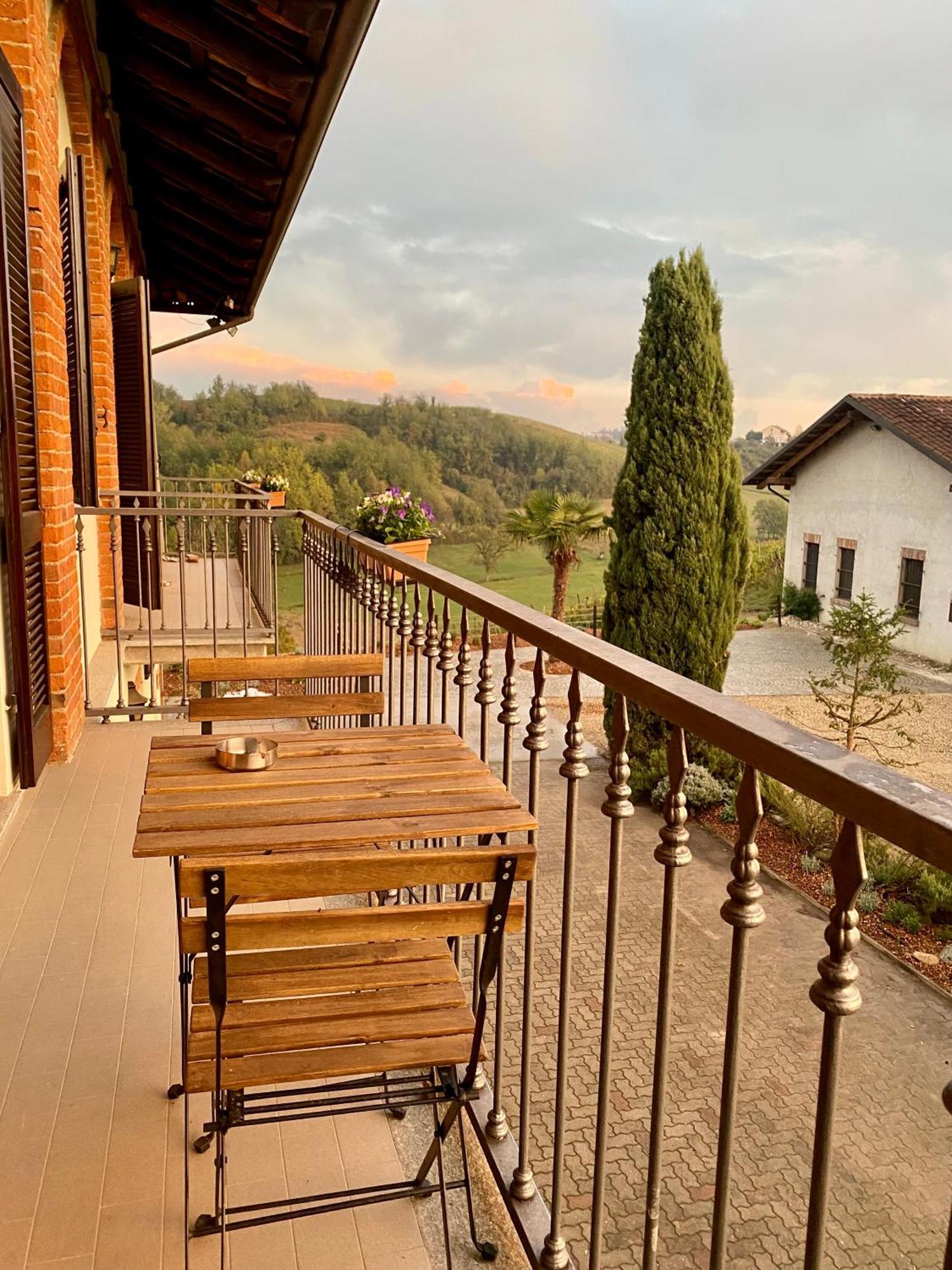 San Damiano dʼAsti Tenuta Agricola La Cava- Cantina E Agriturismo מראה חיצוני תמונה