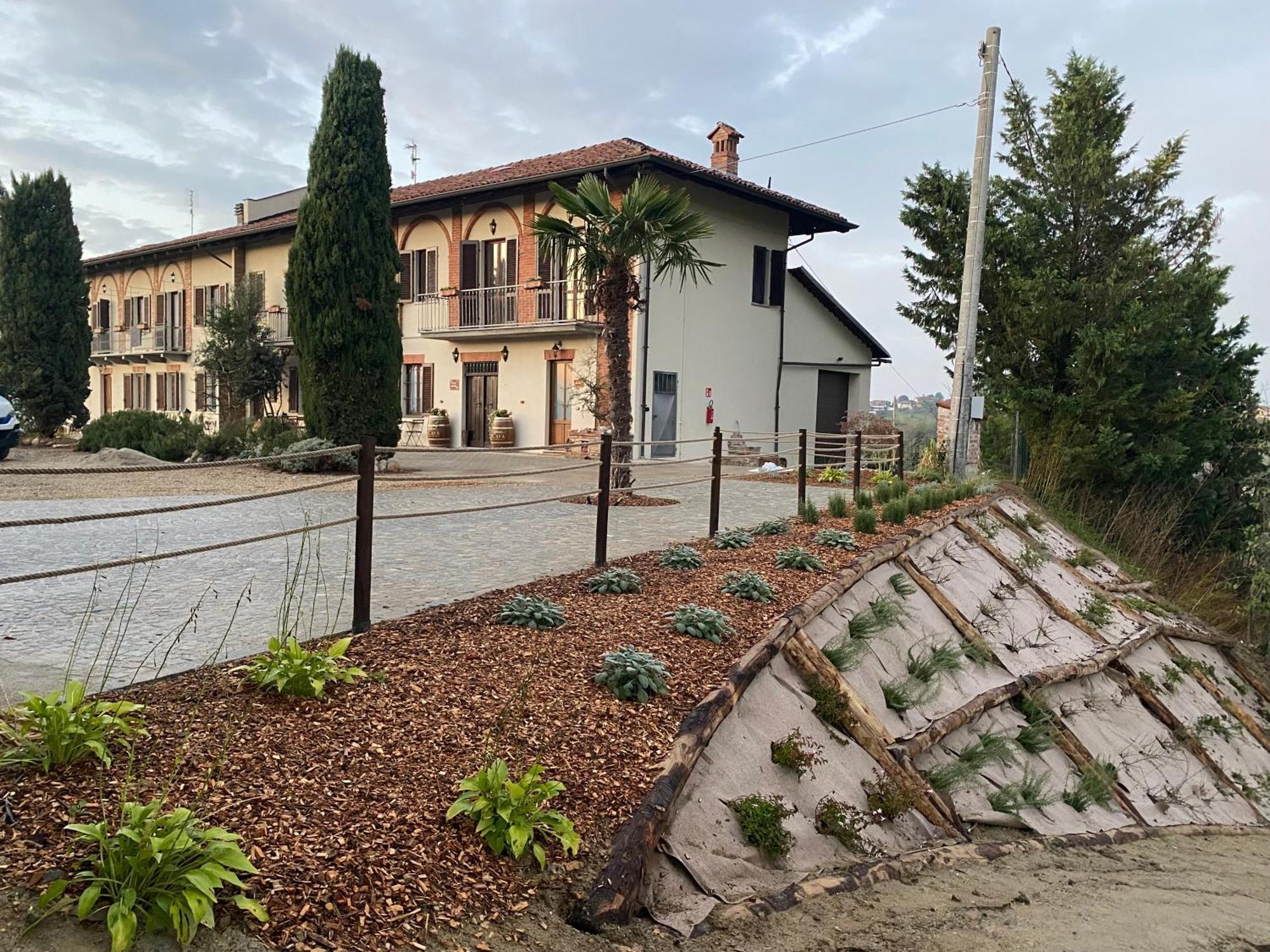 San Damiano dʼAsti Tenuta Agricola La Cava- Cantina E Agriturismo מראה חיצוני תמונה